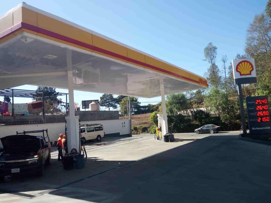 construcción de gasolinera