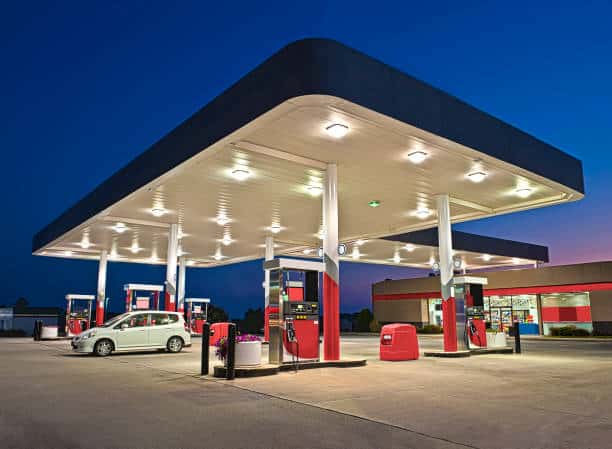 Cómo las Estaciones de Servicio Están Implementando Prácticas Sostenibles