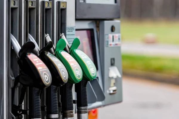 Estrategias de Publicidad para Gasolineras: Cómo Destacar en un Mercado Competitivo gasolineras redes
